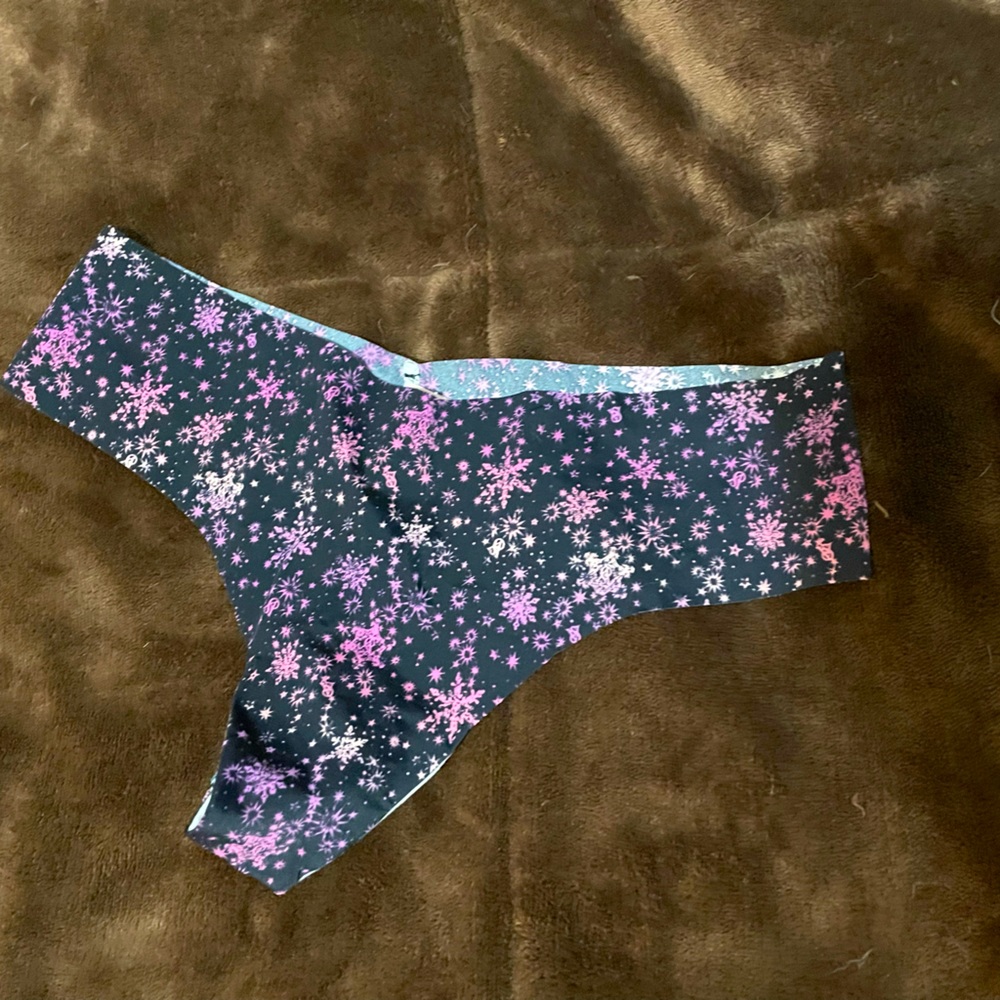 Victoria’s Secret Medium thong panties